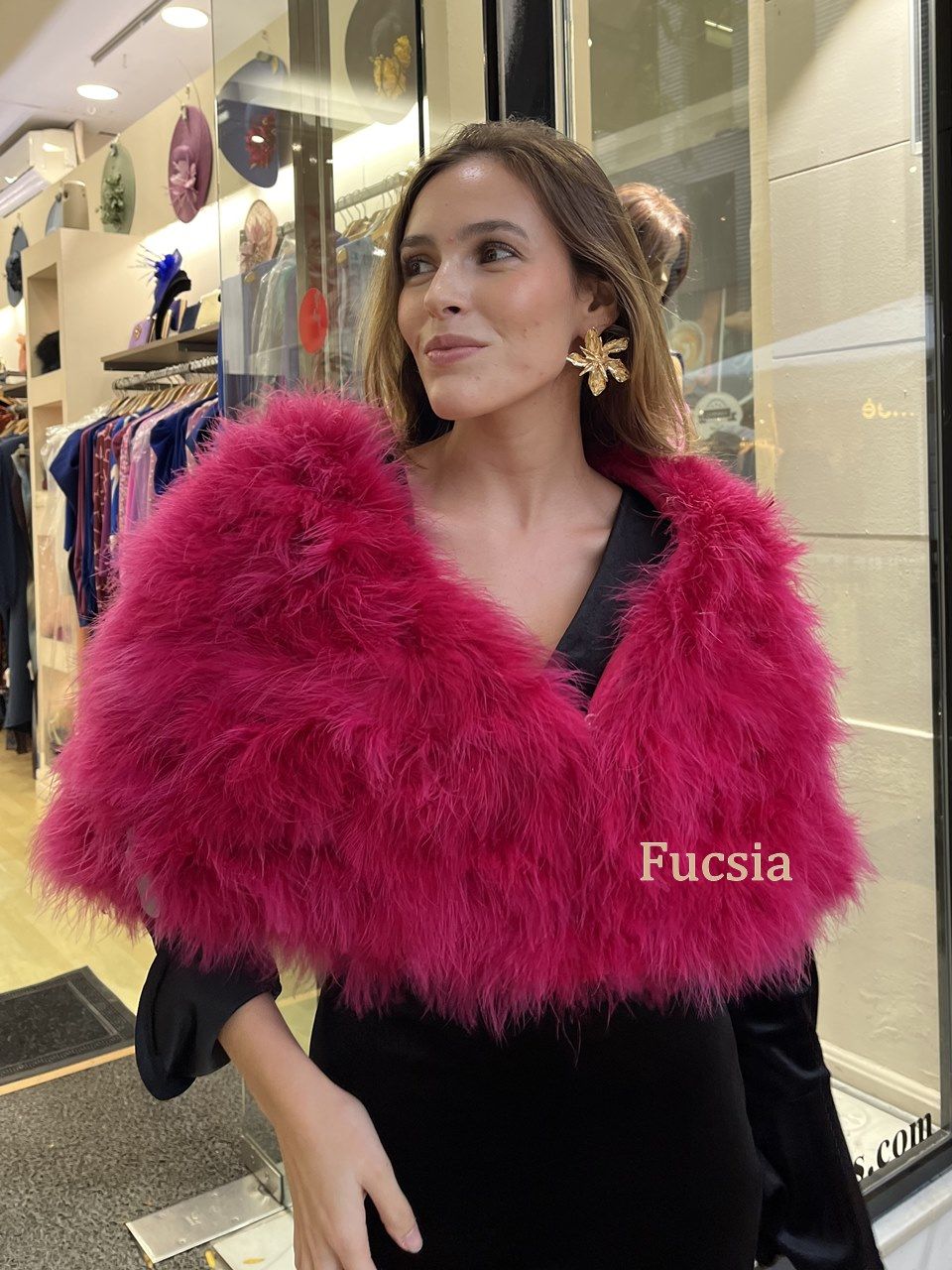 estola-plumas-fucsia-tuareg-modas