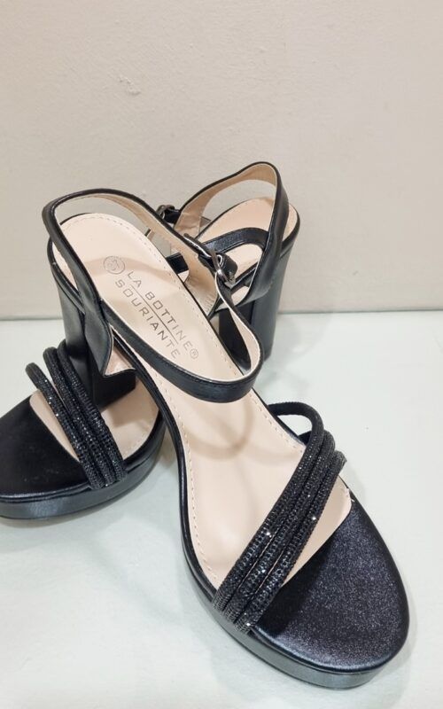 Sandalias negras Milán