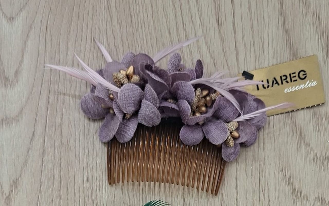peinecillo de flores