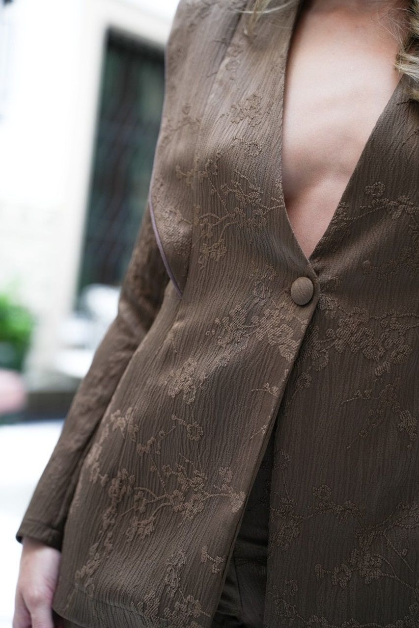 Traje Jacquard marrón - Imagen 4