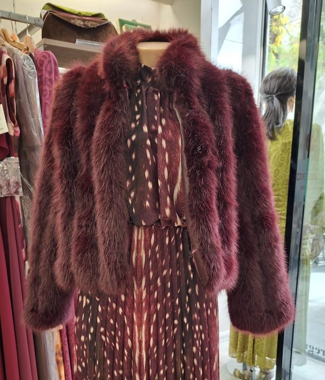 chaqueta pelo berenjena