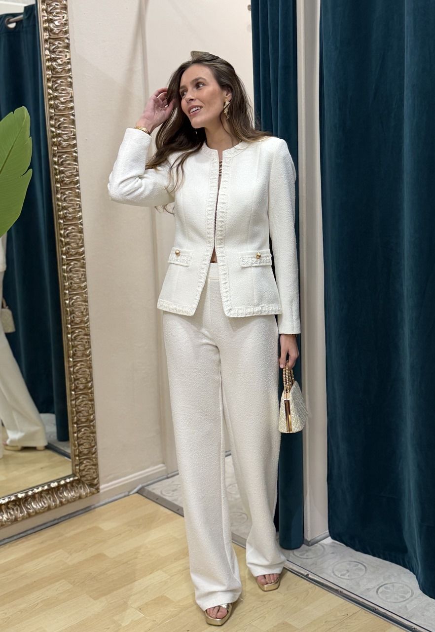 Traje pantalón Chanel blanco