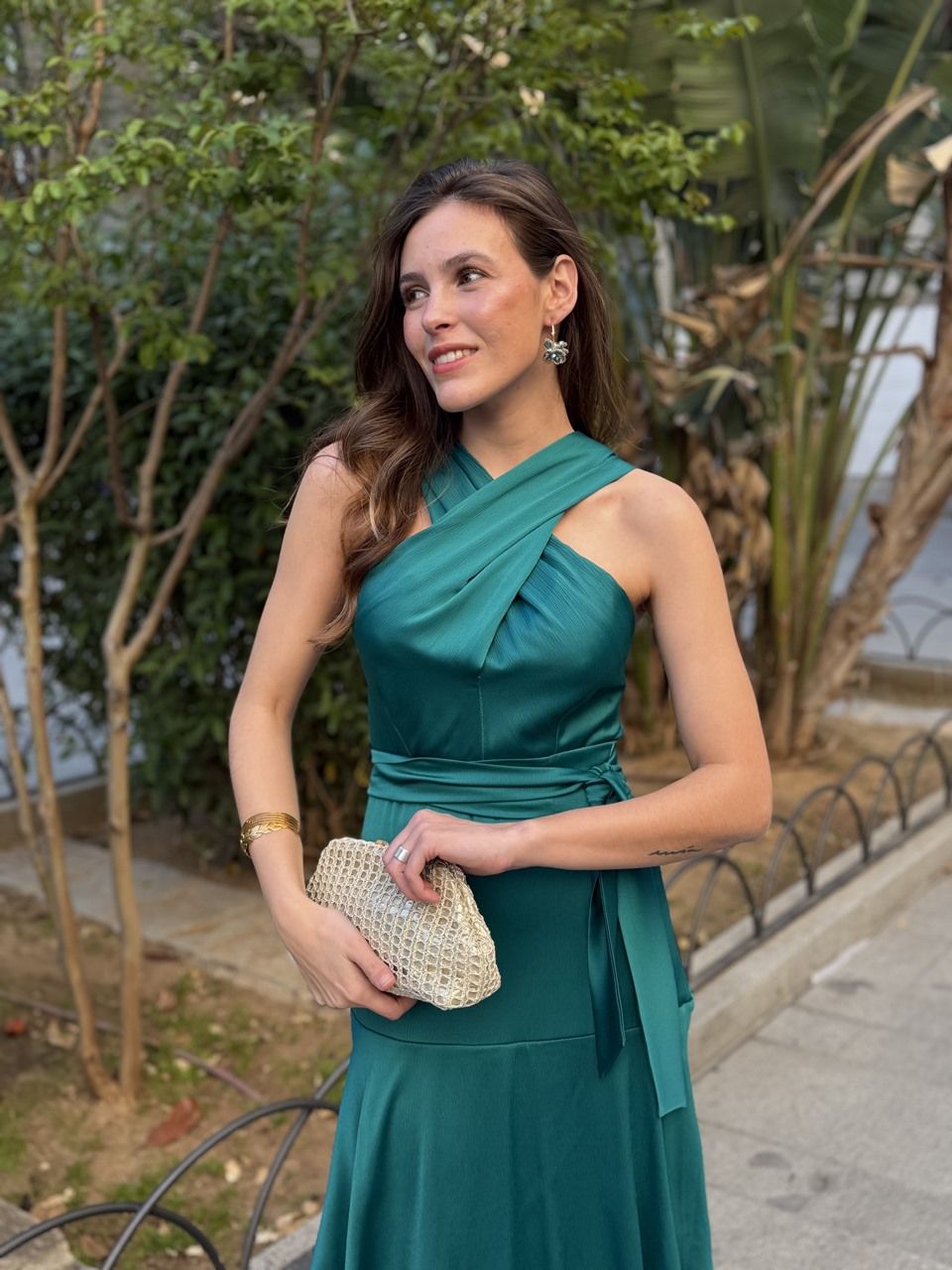 vestido color petróleo para invitadas