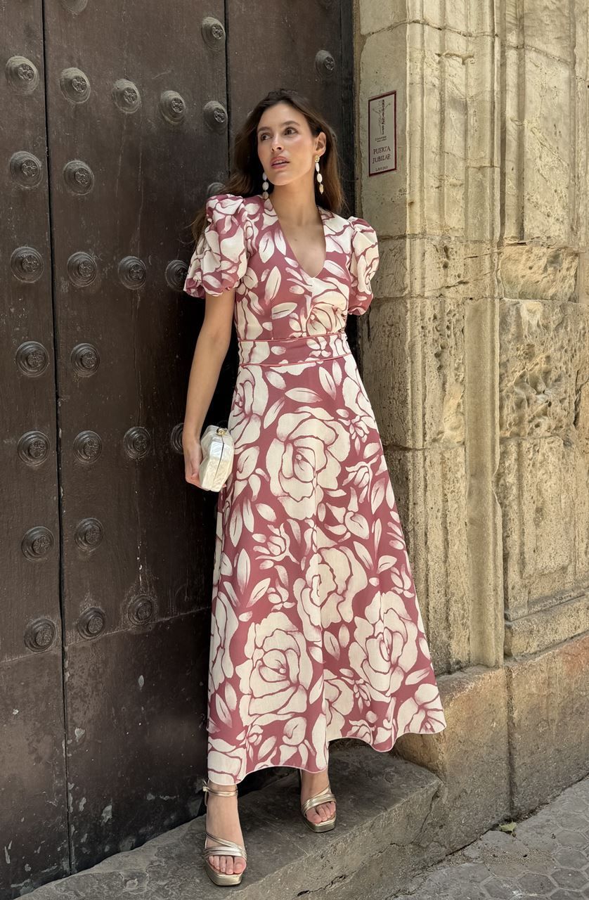 vestido-invitada-estampado-rosa-tuareg-modas