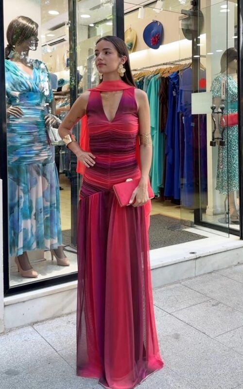 vestido largo en tul estampado de rayas para invitadas a bodas
