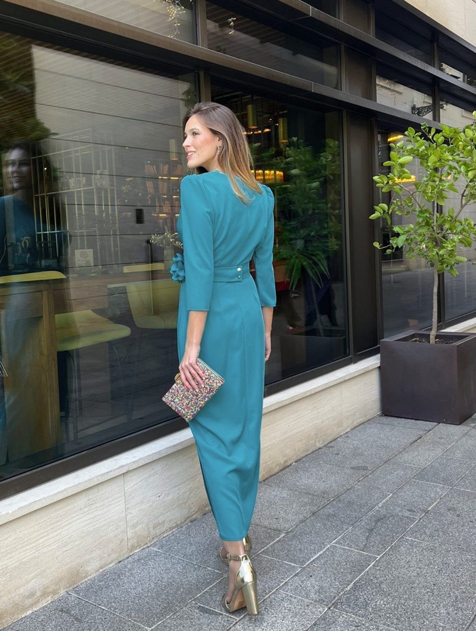 vestido-midi-pliegues-azul-cobalto-tuareeg-modas