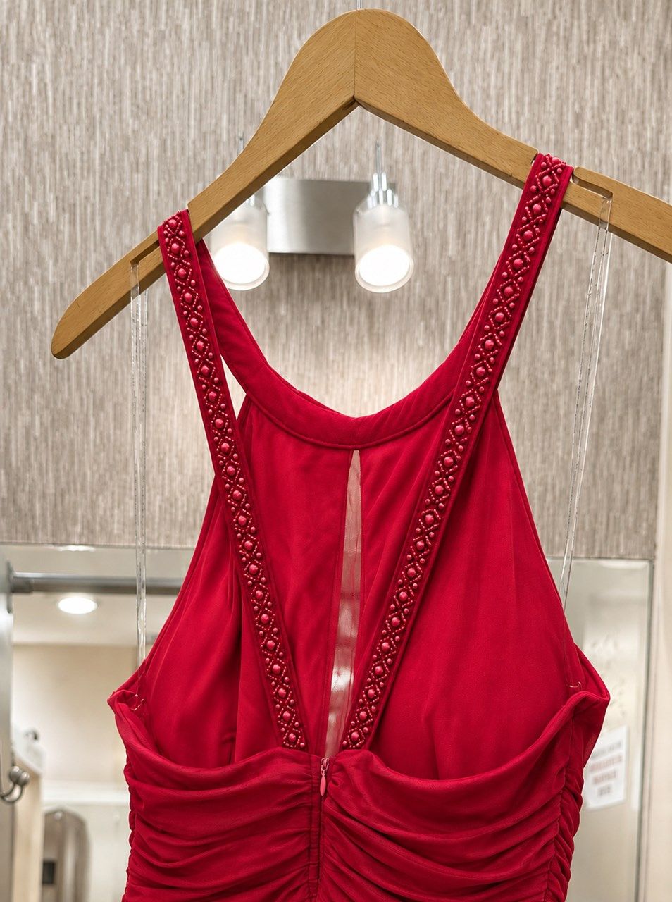 vestido largo rojo en gasa para bodas y graduaciones
