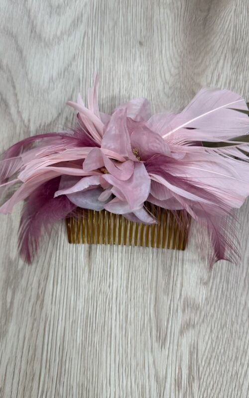 tocado rosa para invitada