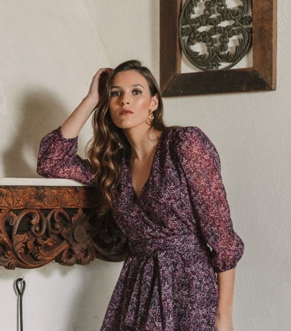 vestido de volantes en gasa estampada para invitadas