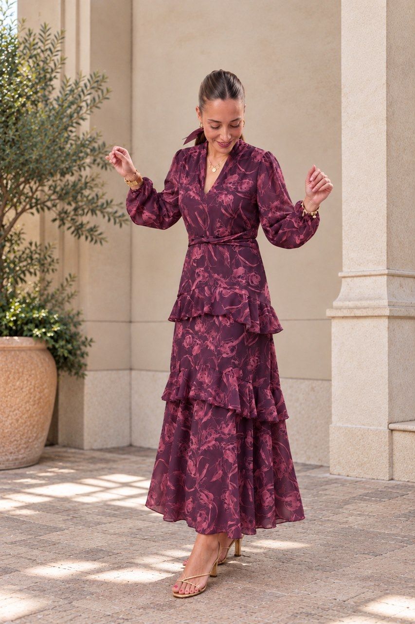 vestido en gasa estampada berenjena para invitadas