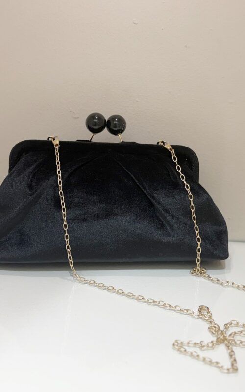 cartera de terciopelo para invitadas