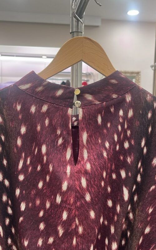vestido en gasa estampada para invitadas